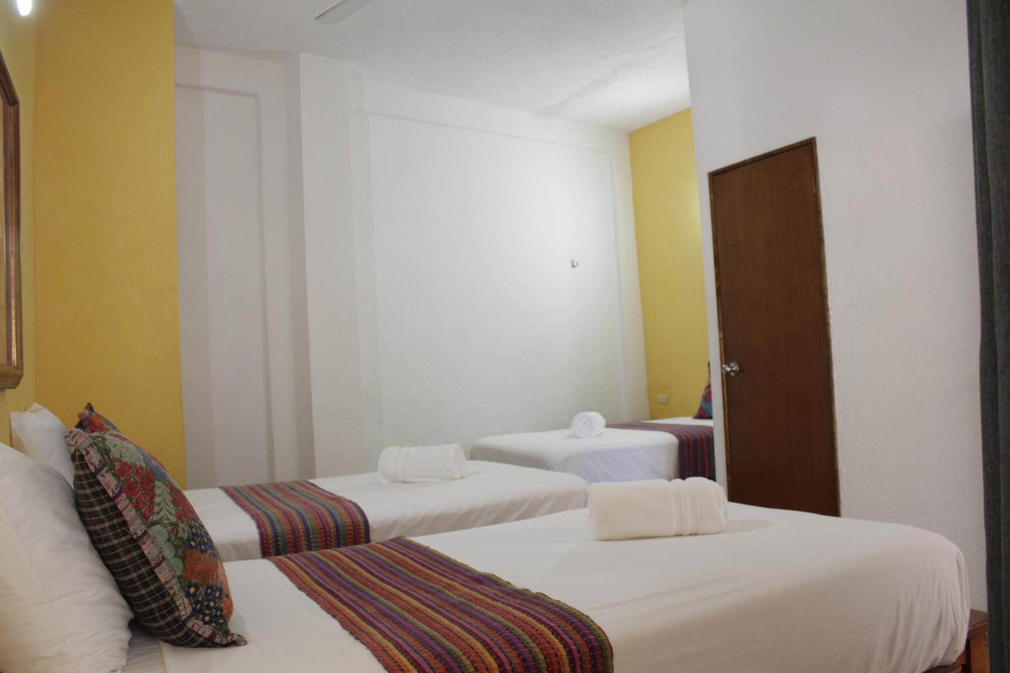 Hotel Diamante 사율리타 외부 사진
